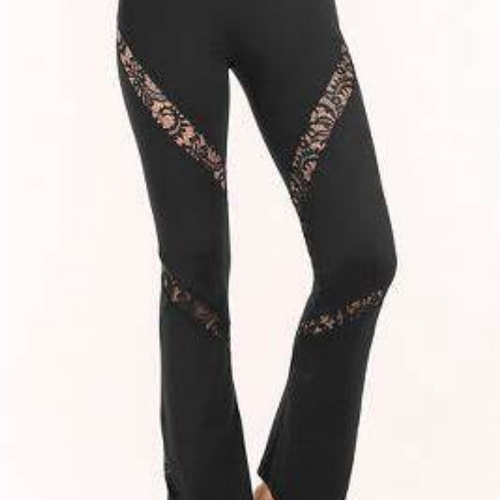 🎉HOST PICK🎉 Boston Proper Black Lace Inset Athleisure 2pc Set - Picture 5 of 8